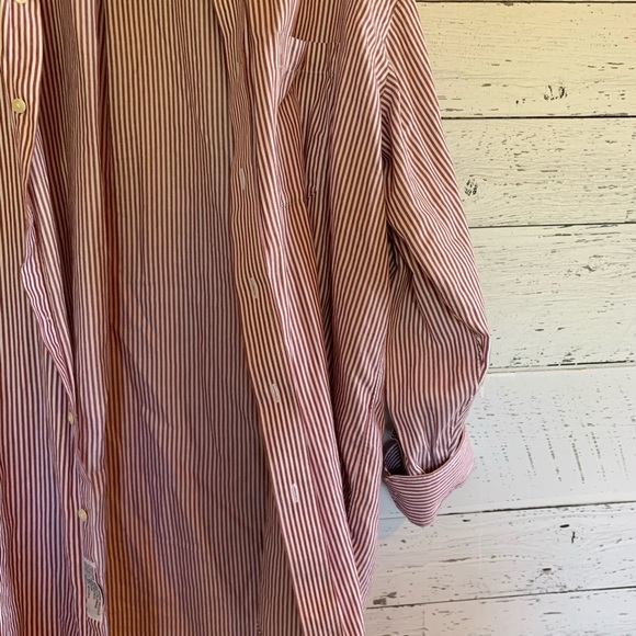 large shirt - Picture 3 of 3